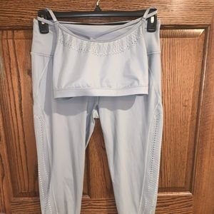 leggings and sports bra set